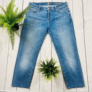 57 FAM Josefina Skinny Boyfriend Jeans
Size 27